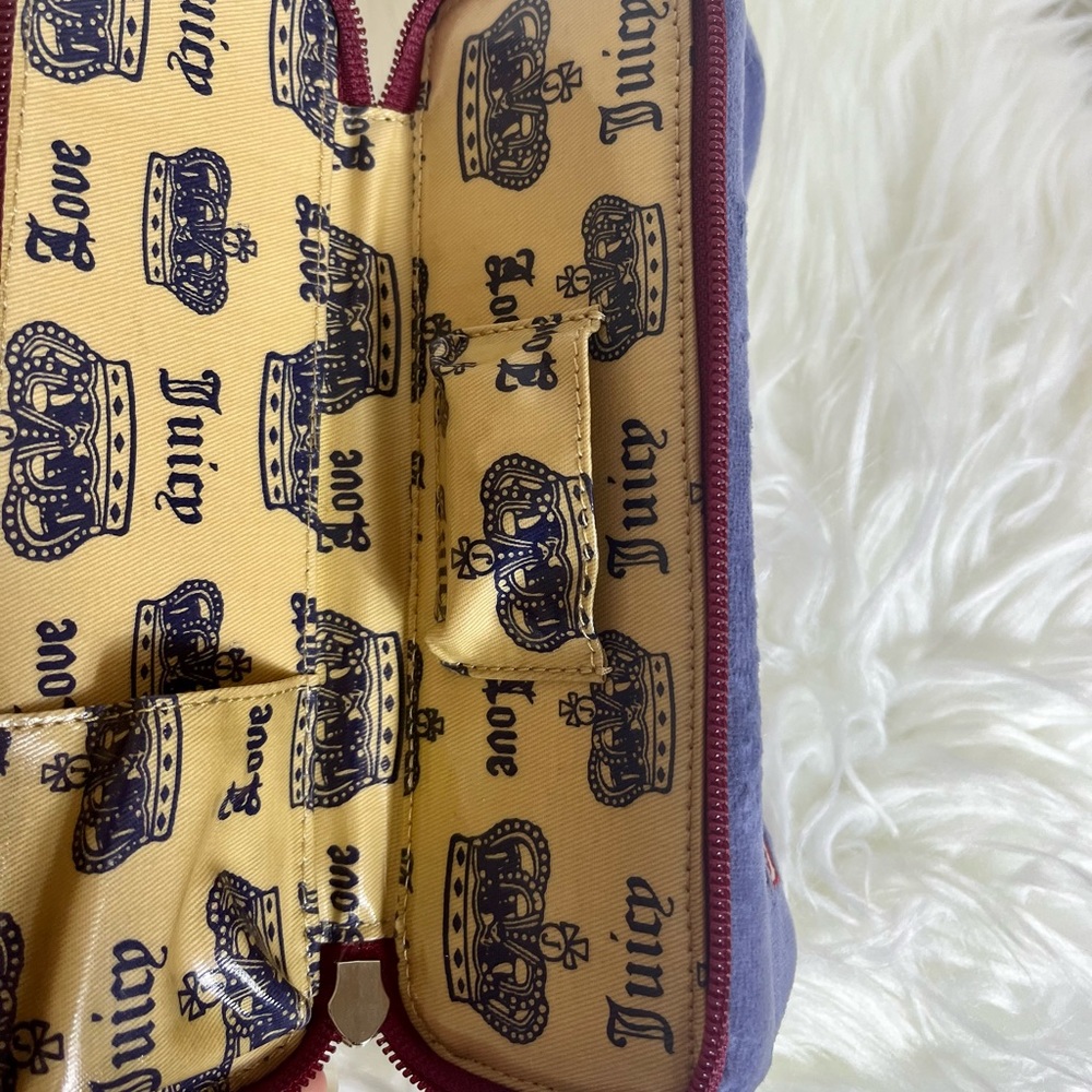 SOLD Vintage Juicy Couture Trust fund Generation University Cosmetic bag ❤️☁️✨ - Picture 5 of 6